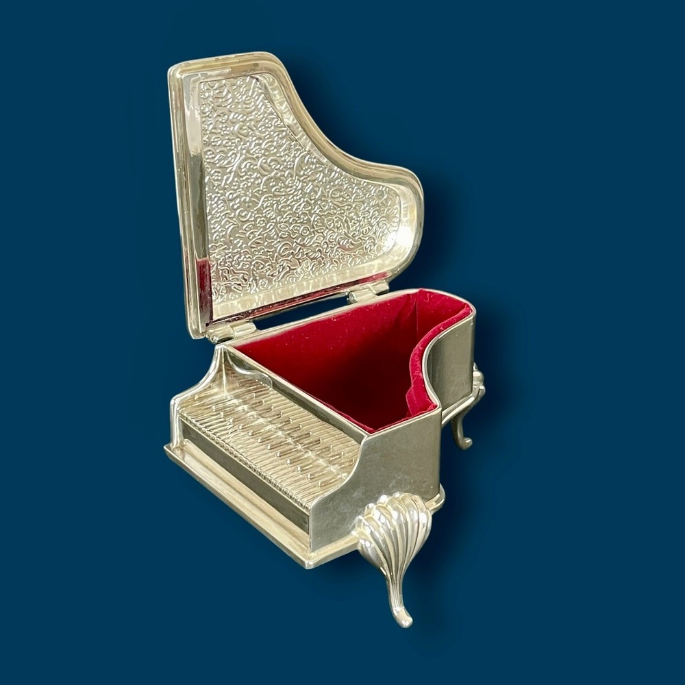VTG Silver Plated Baby Grand Piano Jewelry Trinket Box Ornate Velvet Lined Decor